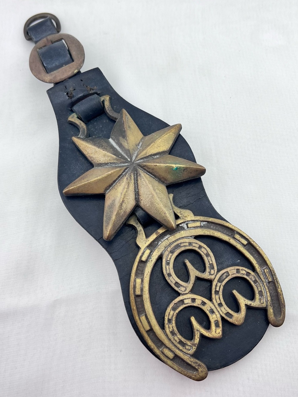 Brass Horse Medallion Antique English 3D Star Sun Horseshoe On Leather Harness